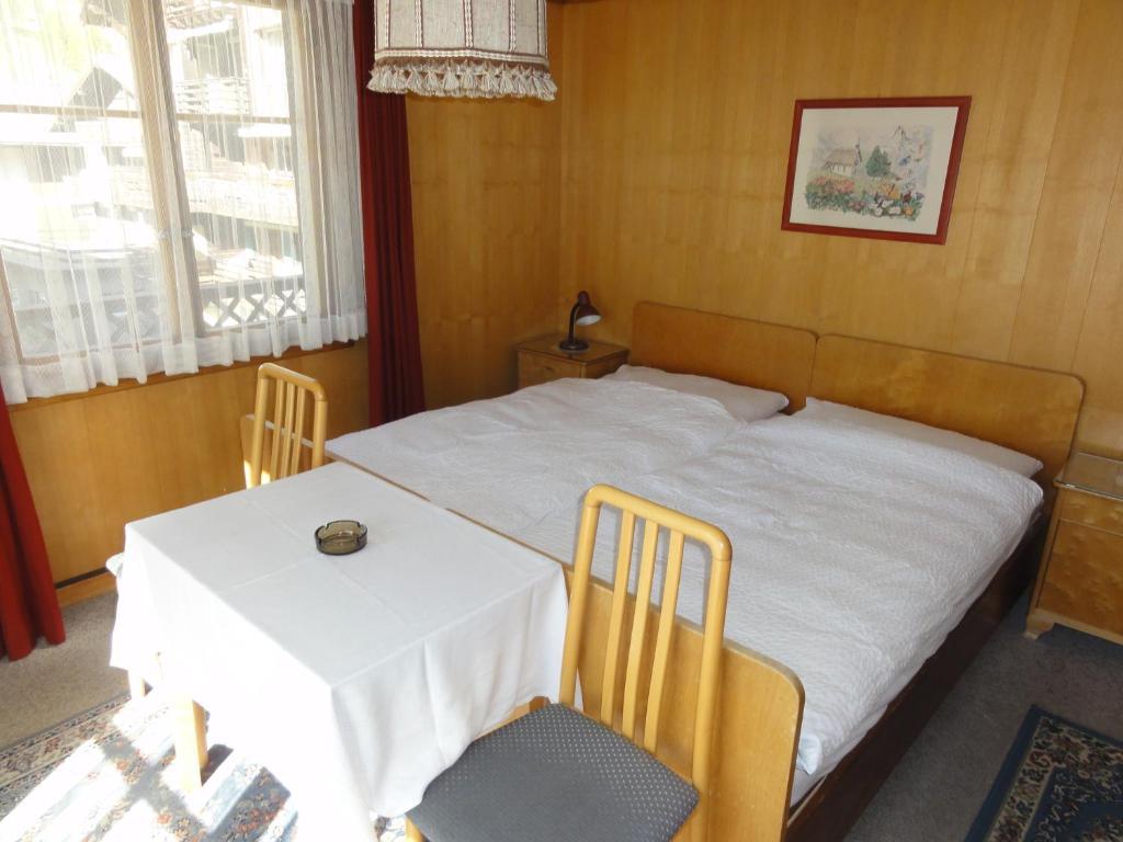 Hotel Cima Zermatt Oda fotoğraf