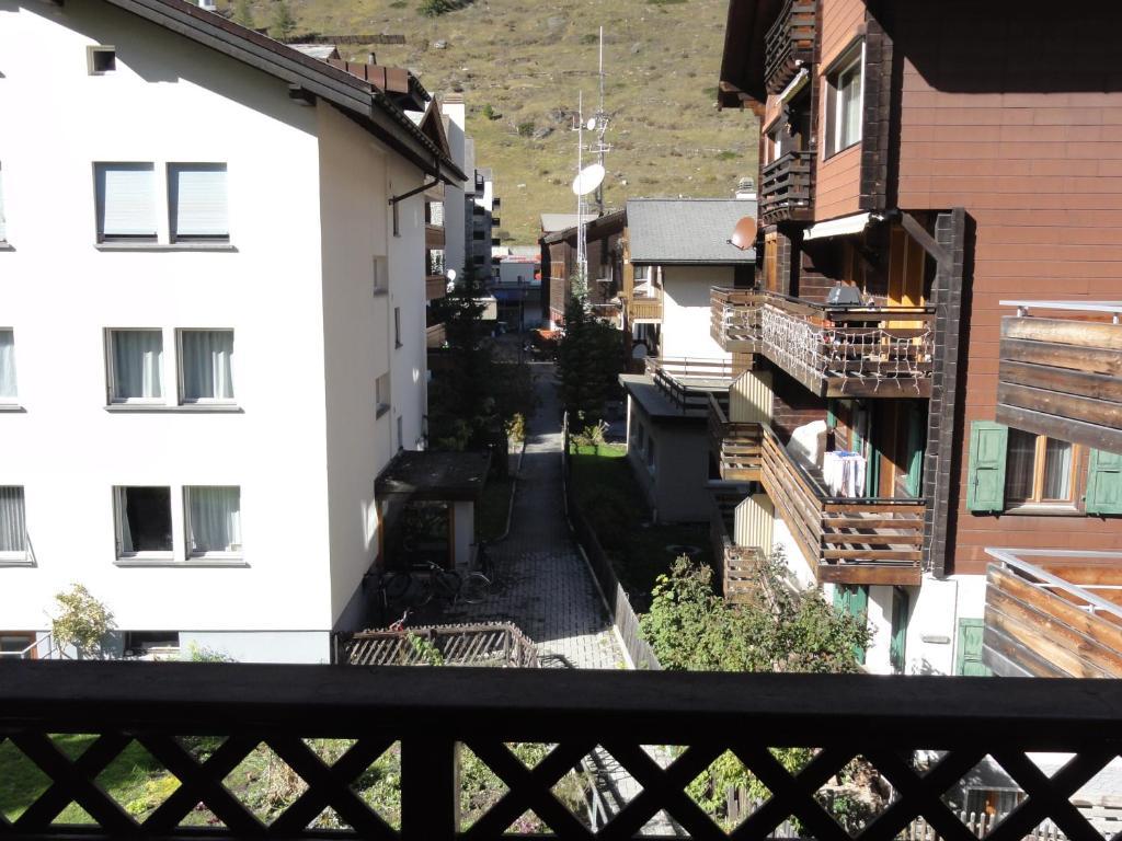 Hotel Cima Zermatt Oda fotoğraf